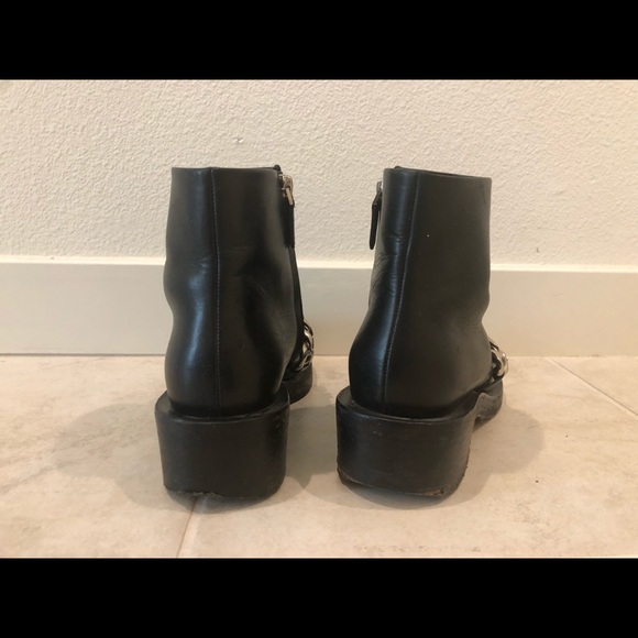 Givenchy Chain leather boots - Picture 3 of 4